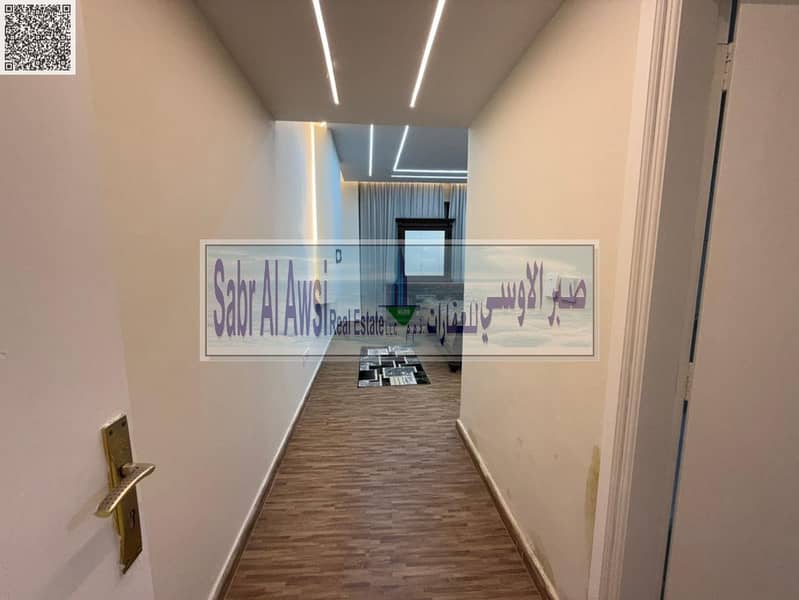 18 WhatsApp_Image_2026-10-07_at_5.31. 57_PM__2__watermarked. jpg