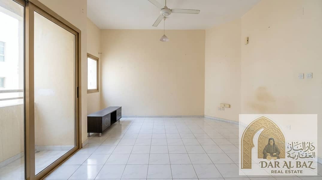 3 Enhancing_real_estate_photograph_20261007080656. jpg