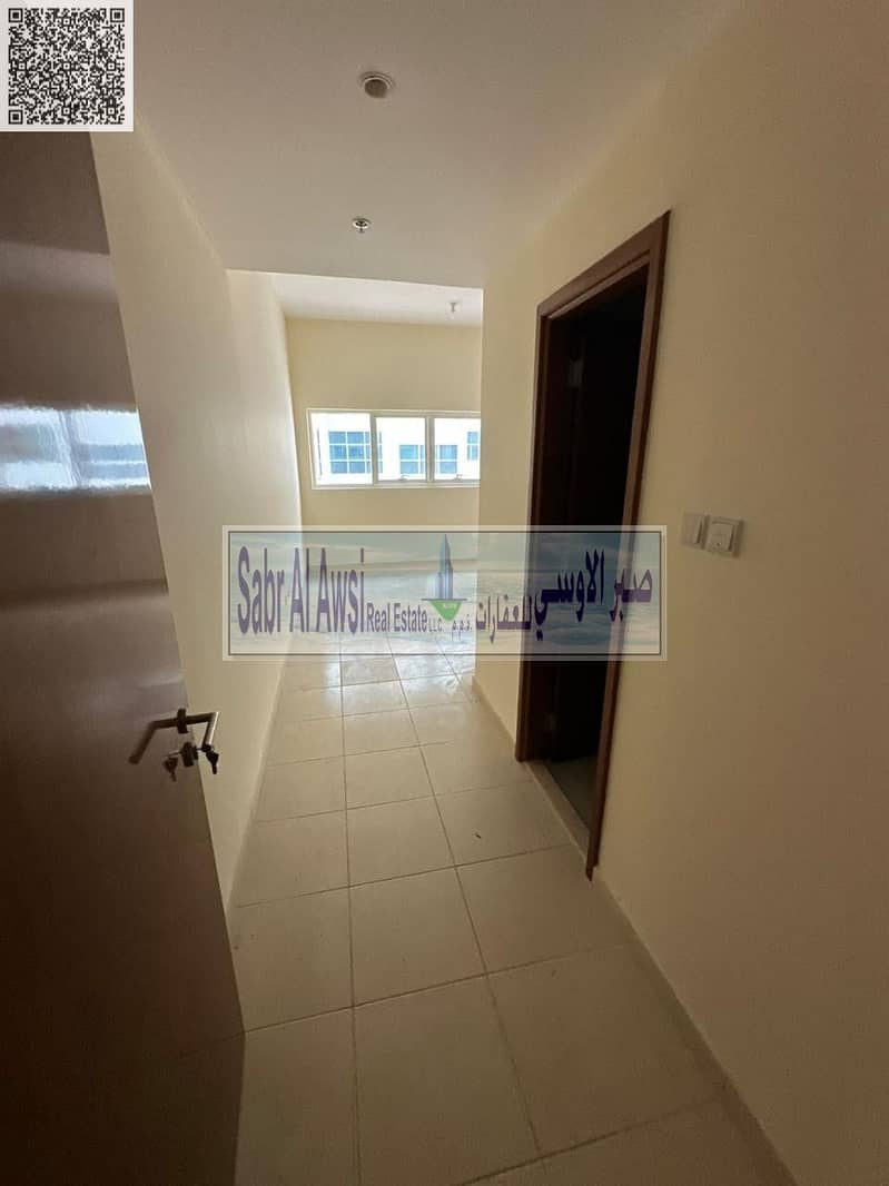 10 WhatsApp_Image_2026-10-07_at_5.33. 44_PM__3__watermarked. jpg