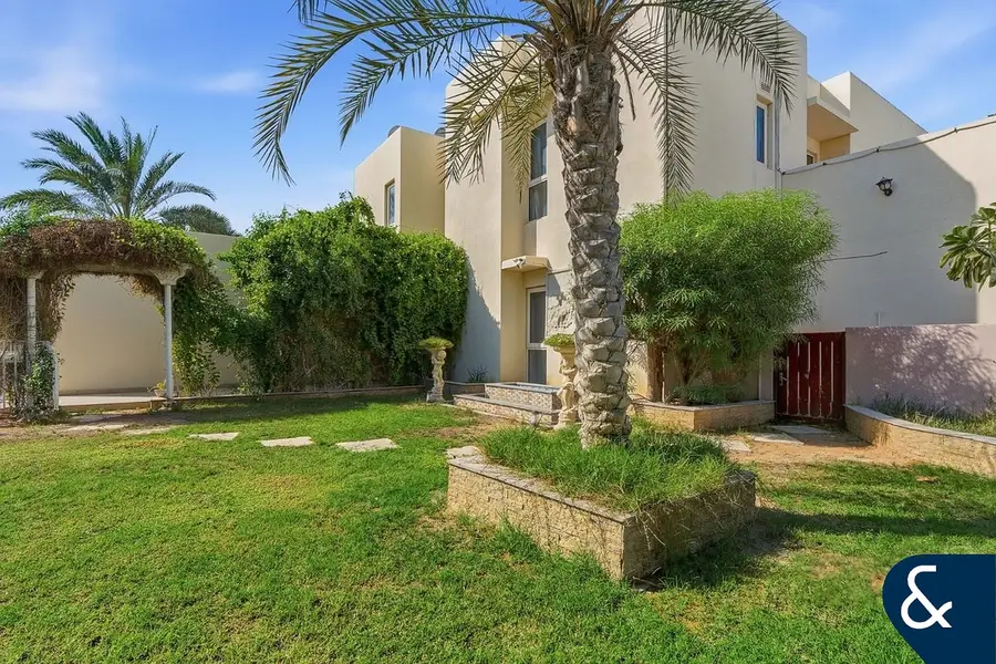 5 Bedrooms | Fully Upgraded | Large Plot