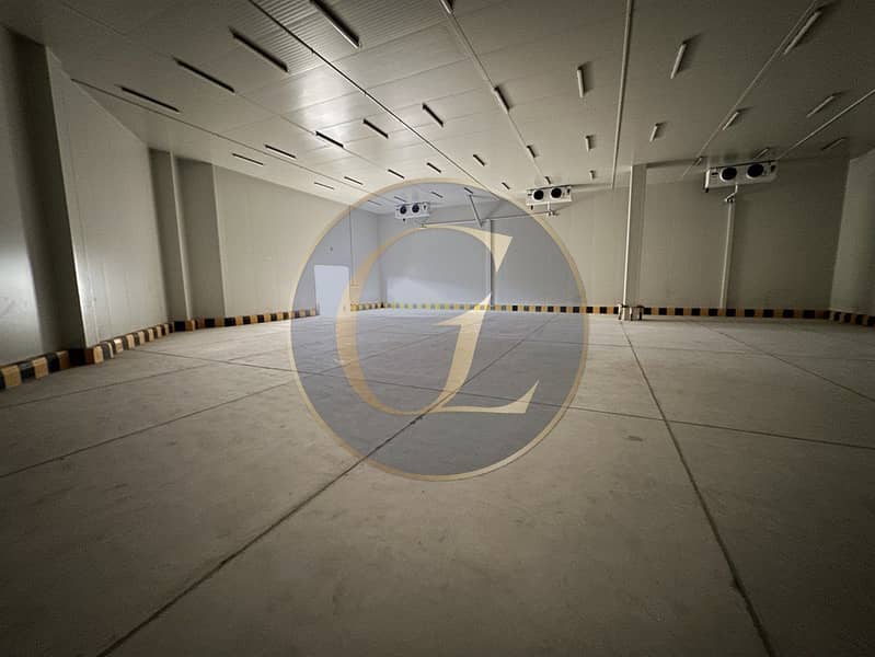 Cold Storage for Rent in Ras Al Khor | 5,512 sqft Cold Storage for Rent in Ras Al Khor | 5,512 sqft