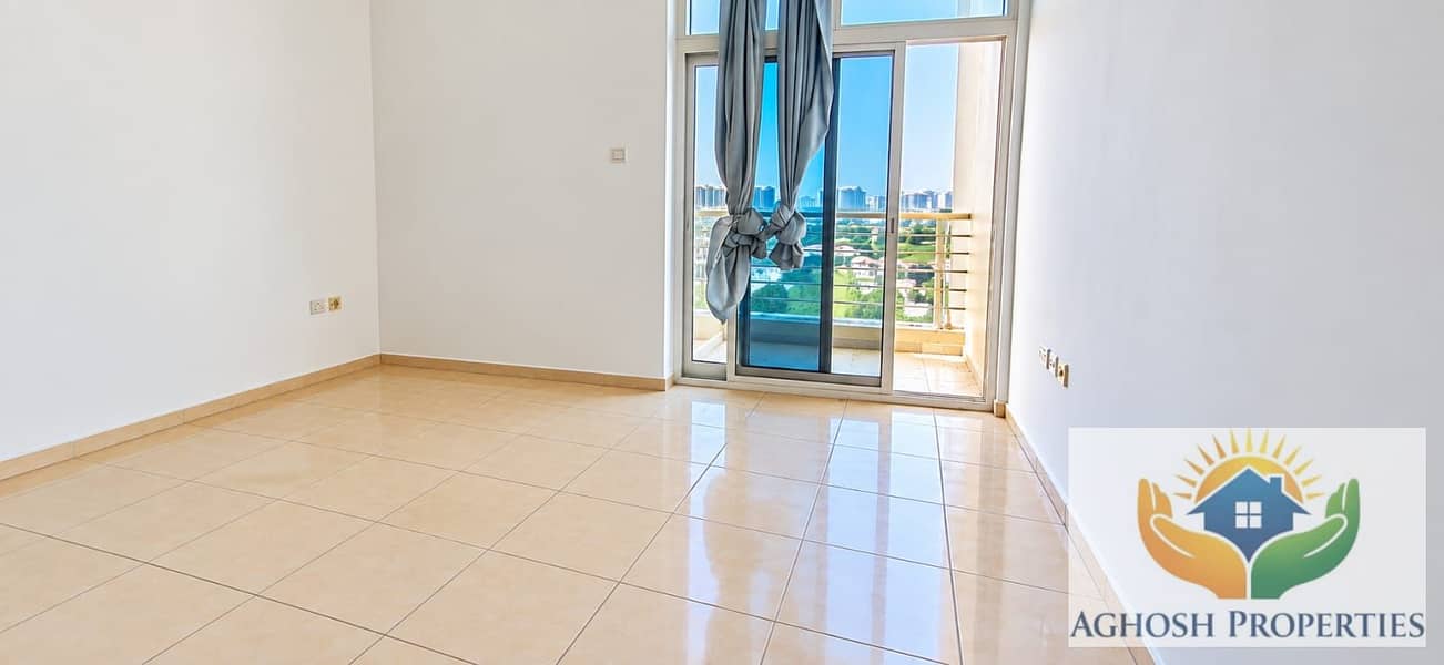 12 WhatsApp Image 2026-10-06 at 11.11. 07 (2). jpeg
