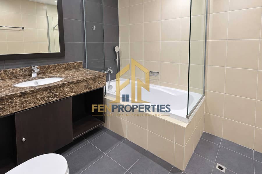 11 ARJWAN_11_MASTER. png