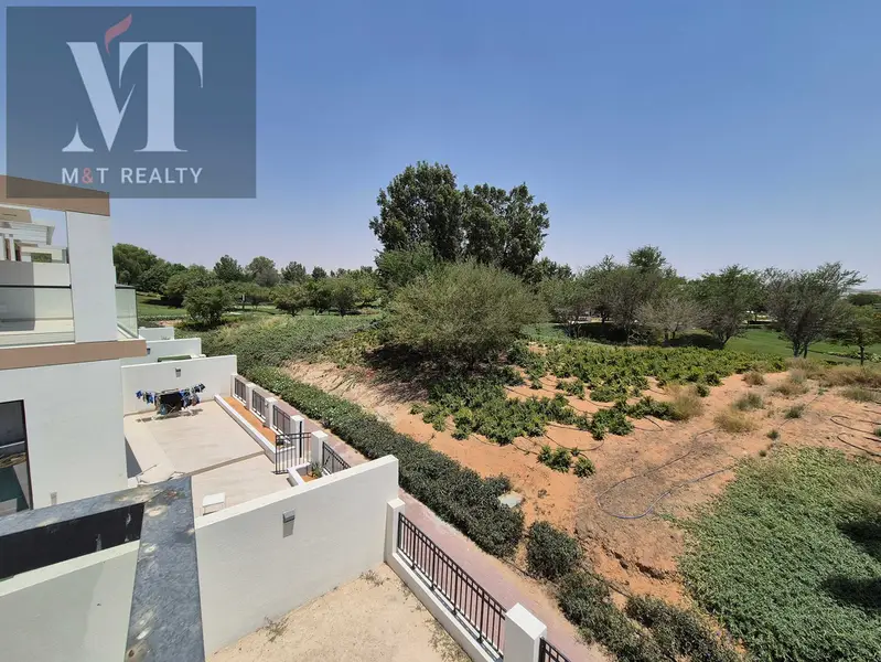 Huge Corner Plot|Single Row on Park|Vacant