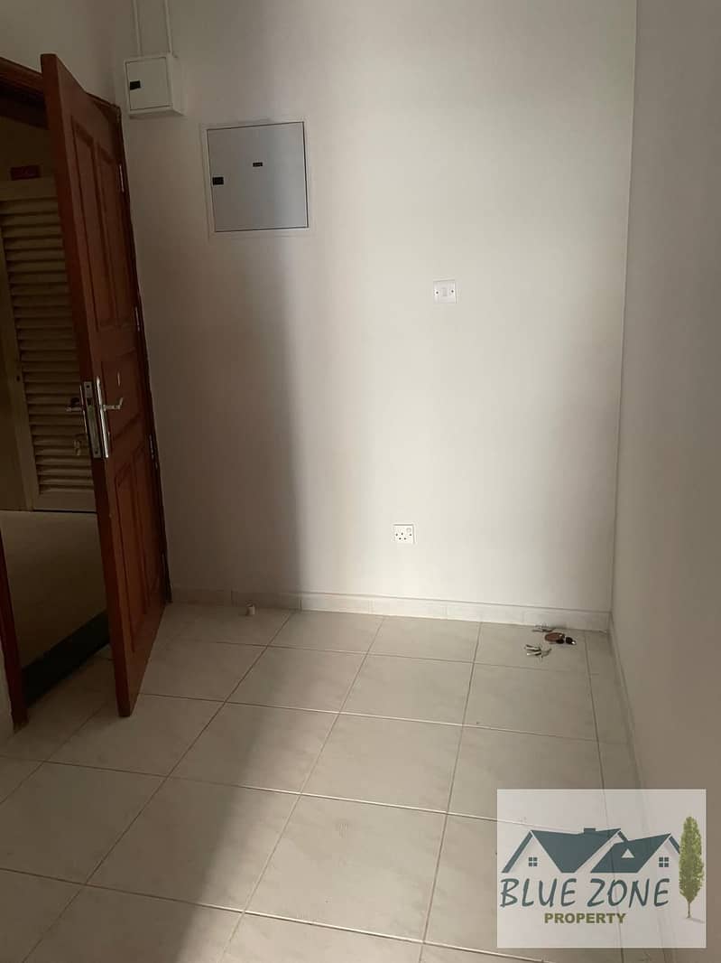 8 1000436429. jpg