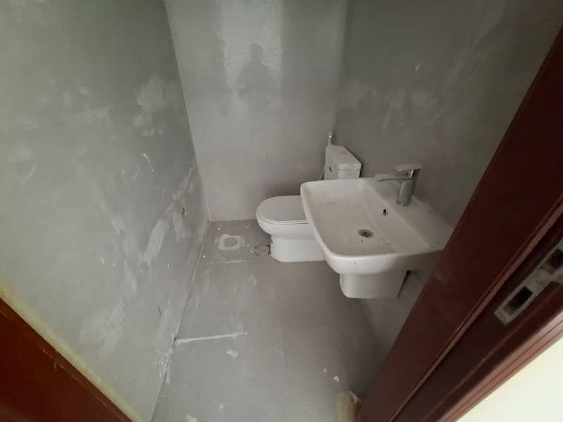4 1000669910. jpg