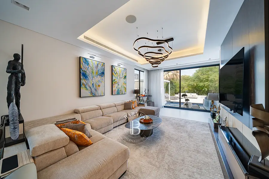 EXTENDED PLOT | VOT | PARK VIEW