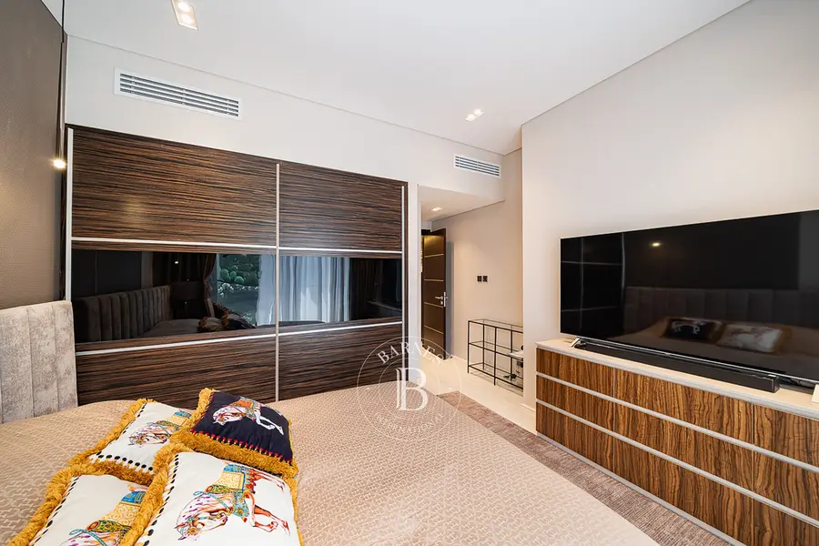 EXTENDED PLOT | VOT | PARK VIEW