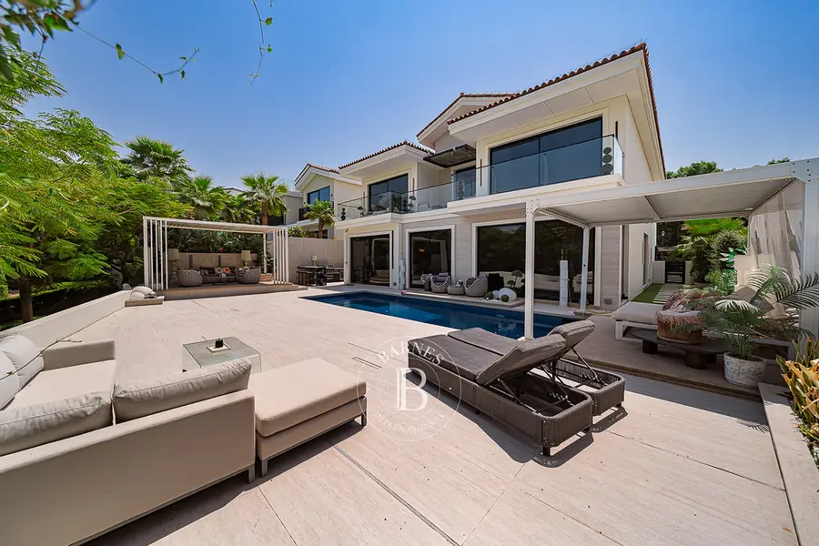 EXTENDED PLOT | VOT | PARK VIEW
