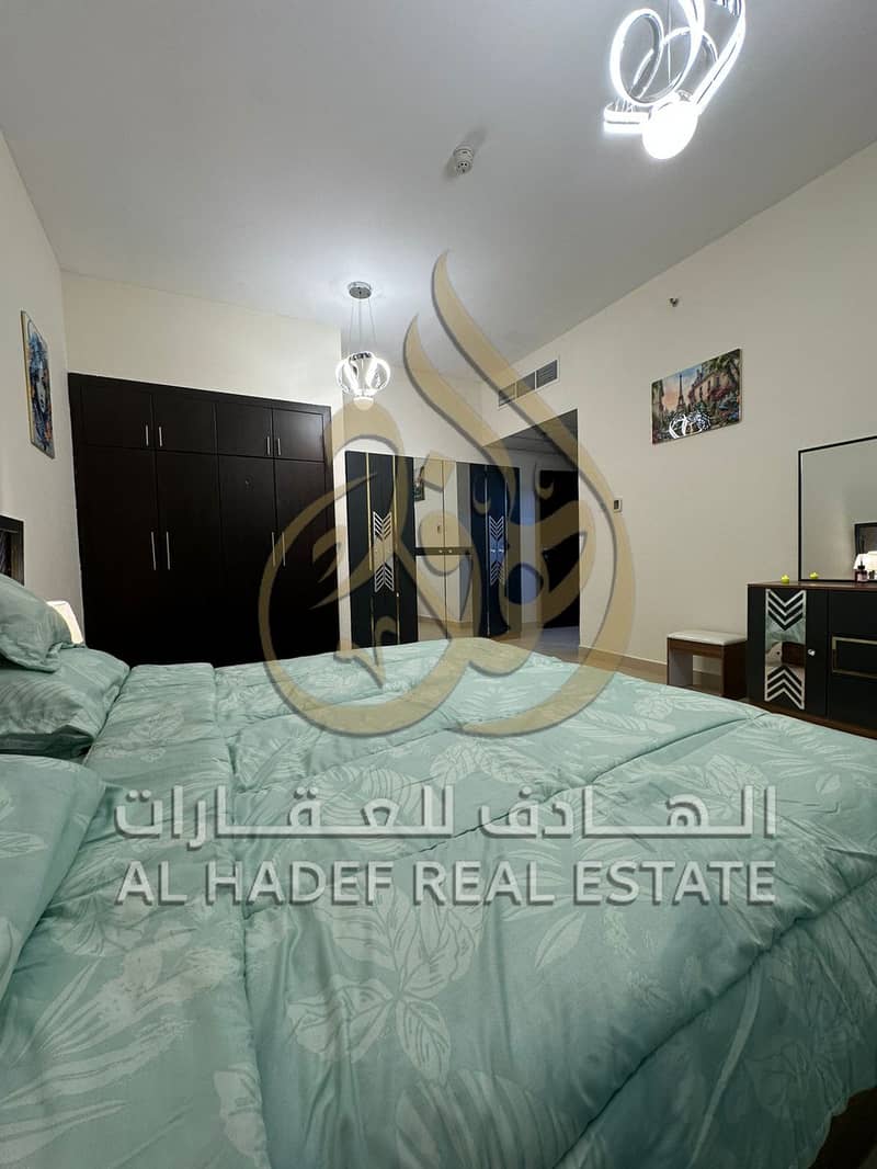 3 e3c32f64-ea59-45d9-a7fd-baf88248ae0c. jpg