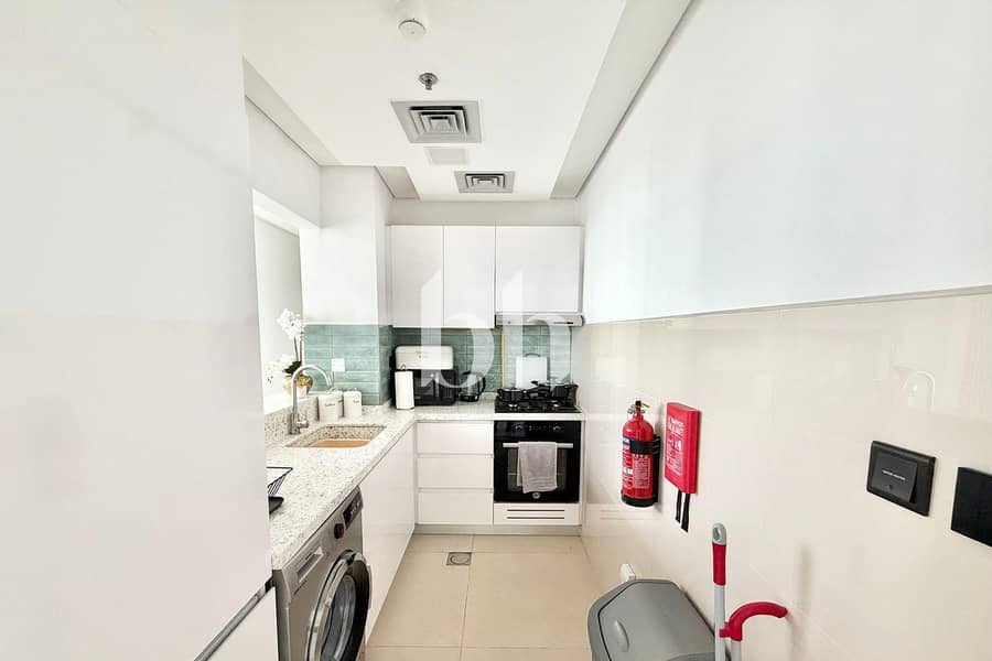 4 images image img
