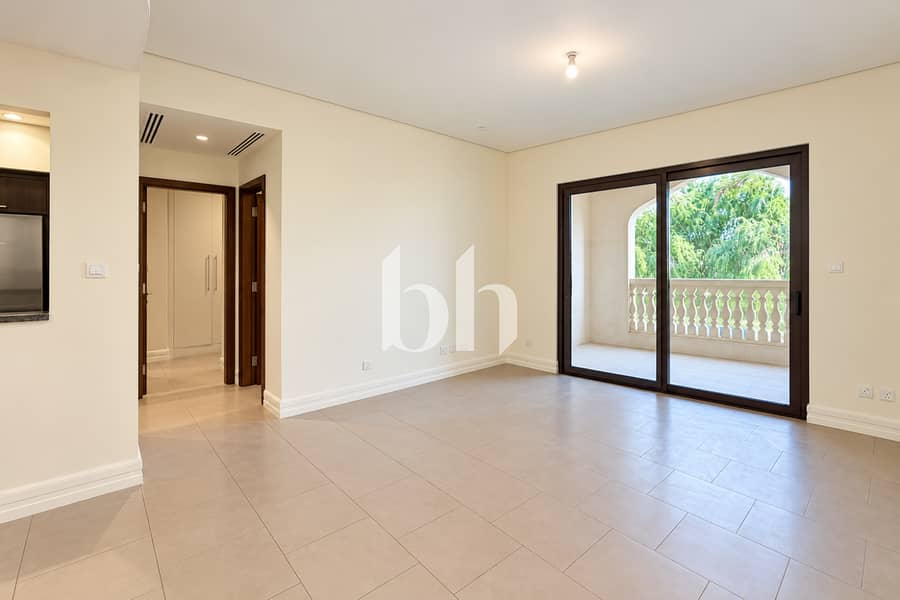3 Naturallylitarchitecturalinterior 9