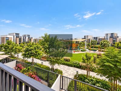 Townhouse de 3 chambres à à vendre à Mudon, Dubai - Modern Community Park with Playgrounds. png