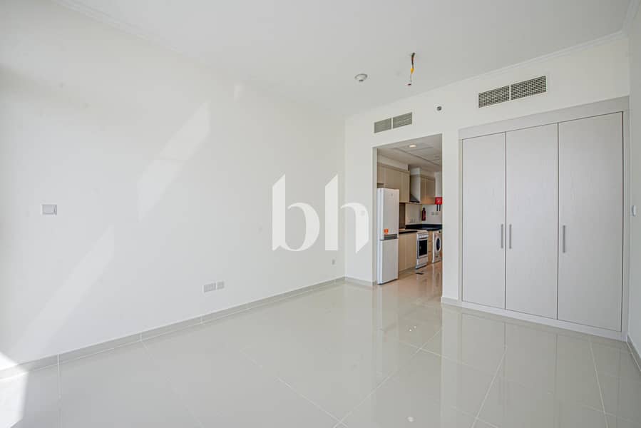 5 images image img