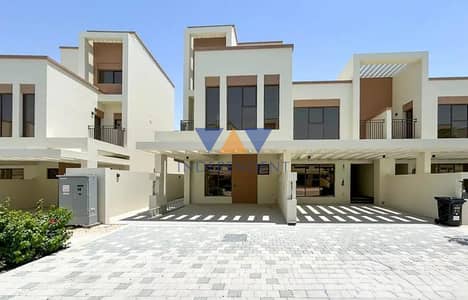 4 Bedroom Townhouse for Sale in DAMAC Lagoons, Dubai - WhatsApp Image 2026-09-22 at 12.46. 37 (12). jpeg 4 Bedroom Townhouse for Sale in DAMAC Lagoons, Dubai - WhatsApp Image 2026-09-22 at 12.46. 37 (12). jpeg