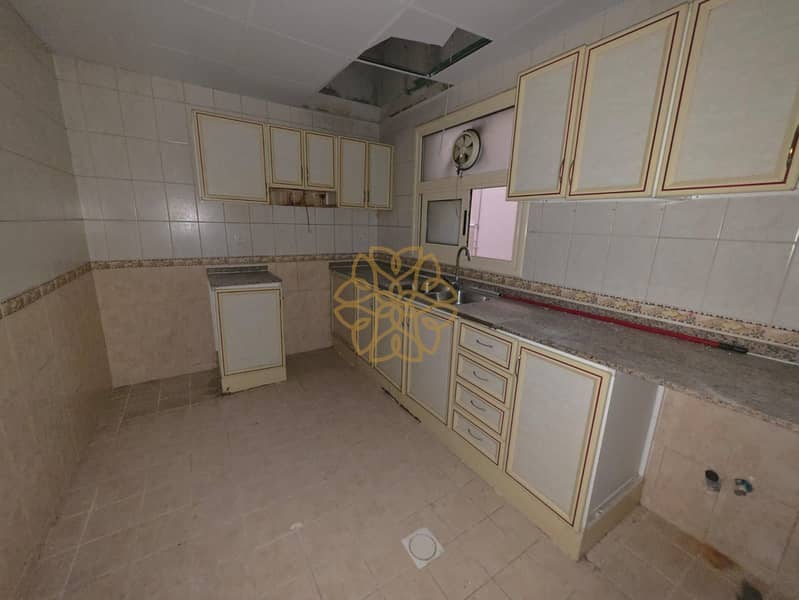 2 63887. jpg