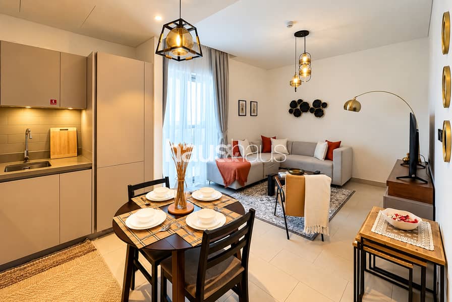 Large Layout | Furnished | Area Expert Large Layout | Furnished | Area Expert