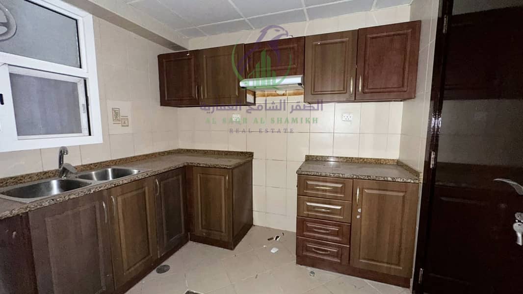 14 apartment-for-rent-2-bedroom-almmzr-alsharqh-kitchen-07. jpg