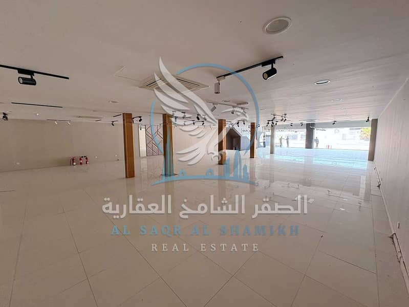 4 معرض-للا-يجار-الصناعيه-4-الشارقه-صورة-العقار-aq-0001-06. jpg