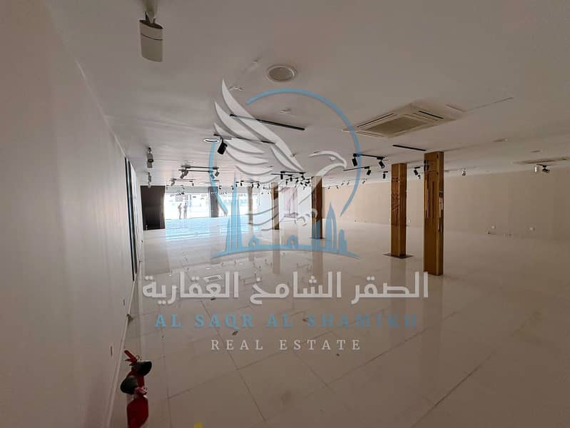 5 معرض-للا-يجار-الصناعيه-4-الشارقه-صورة-العقار-aq-0001-07. jpg