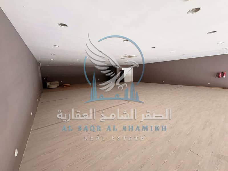 9 معرض-للا-يجار-الصناعيه-4-الشارقه-صورة-العقار-aq-0001-13. jpg
