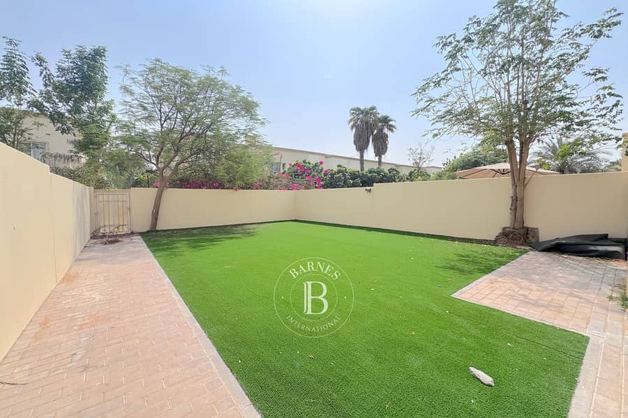 Villa en The Springs,The Springs 2, 3 dormitorios, 235000 AED - 16779302 Villa en The Springs,The Springs 2, 3 dormitorios, 235000 AED - 16779302