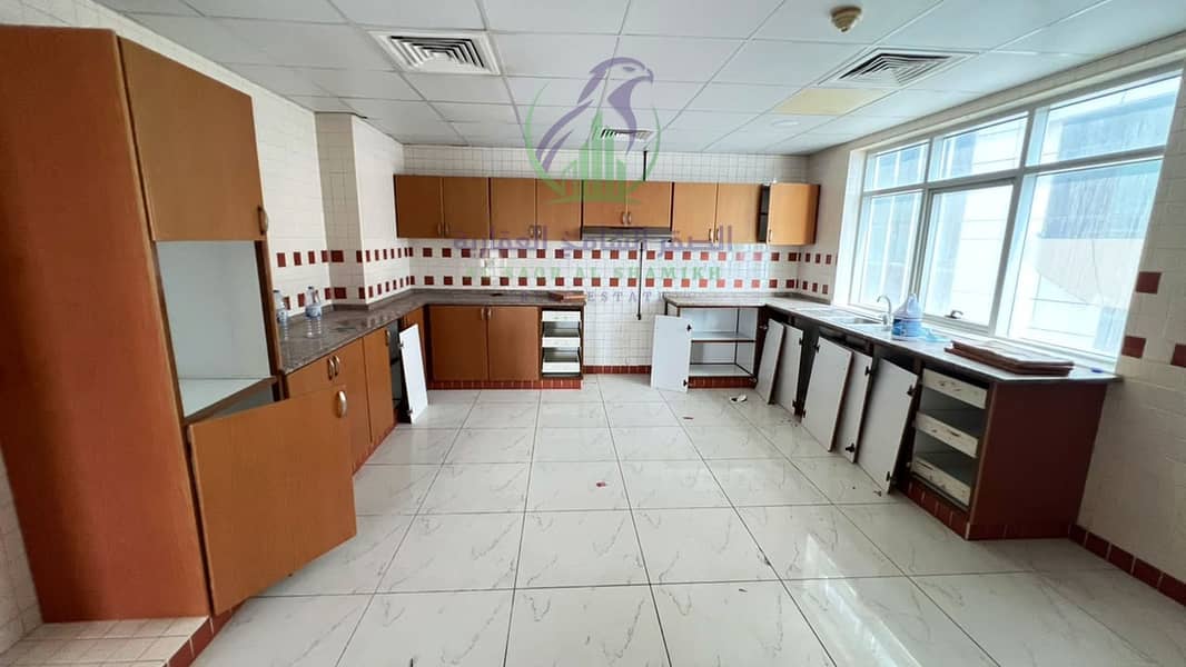 17 apartment-for-rent-5-bedroom-almjaz3-alsharqa-property-07. jpg