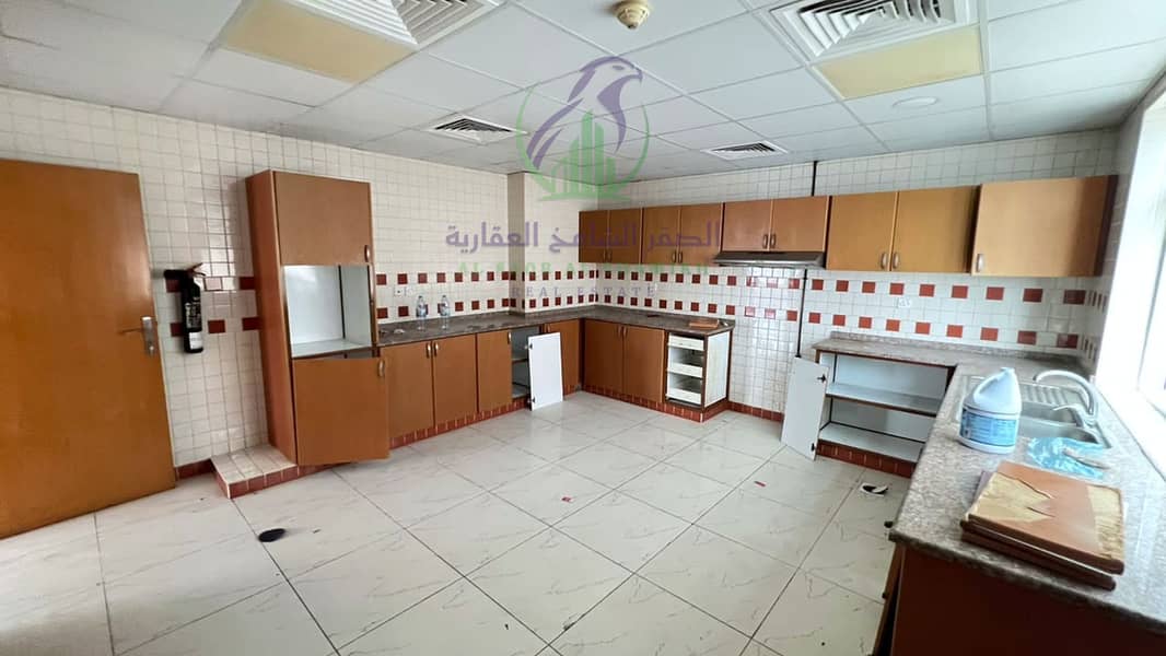 18 apartment-for-rent-5-bedroom-almjaz3-alsharqa-property-08. jpg