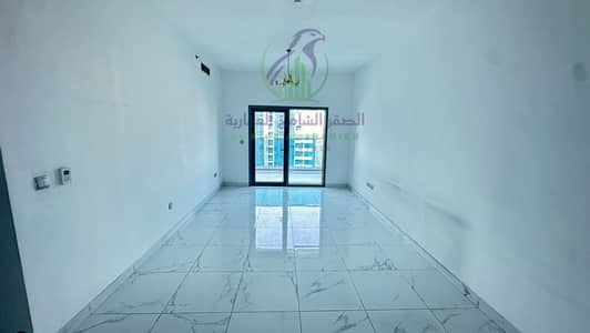2 Schlafzimmer Wohnung zum Miete in Al Majaz, Sharjah - apartment-for-rent-2-bedroom-almjaz1-alsharqh-living-room-27. jpg 2 Schlafzimmer Wohnung zum Miete in Al Majaz, Sharjah - apartment-for-rent-2-bedroom-almjaz1-alsharqh-living-room-27. jpg
