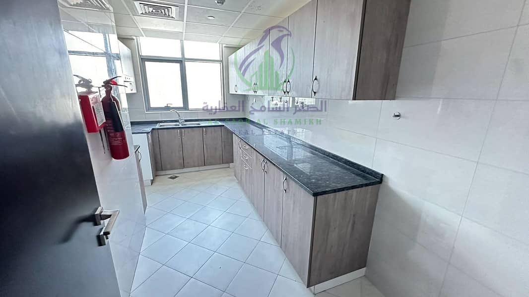 20 apartment-for-rent-2-bedroom-almjaz1-alsharqh-kitchen-18. jpg