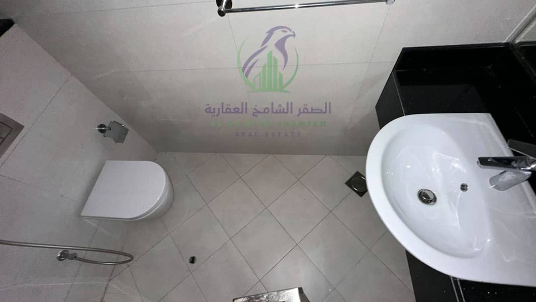 24 apartment-for-rent-2-bedroom-almjaz1-alsharqh-bathroom-22. jpg