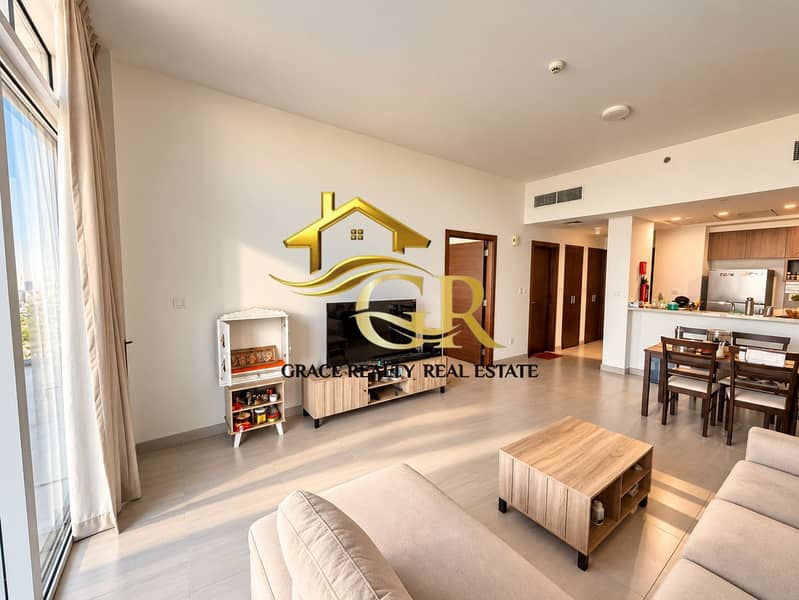 3 Sunlit Modern Open-Plan Apartment. png