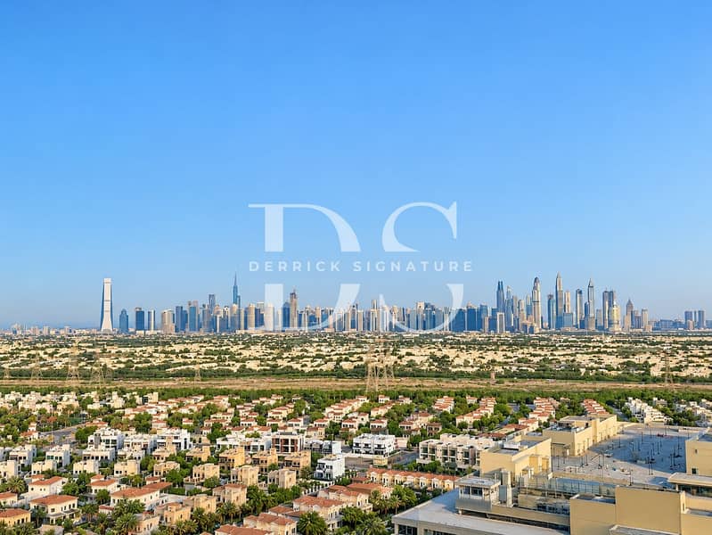 14 Panoramic Dubai Skyline and Suburbs. png
