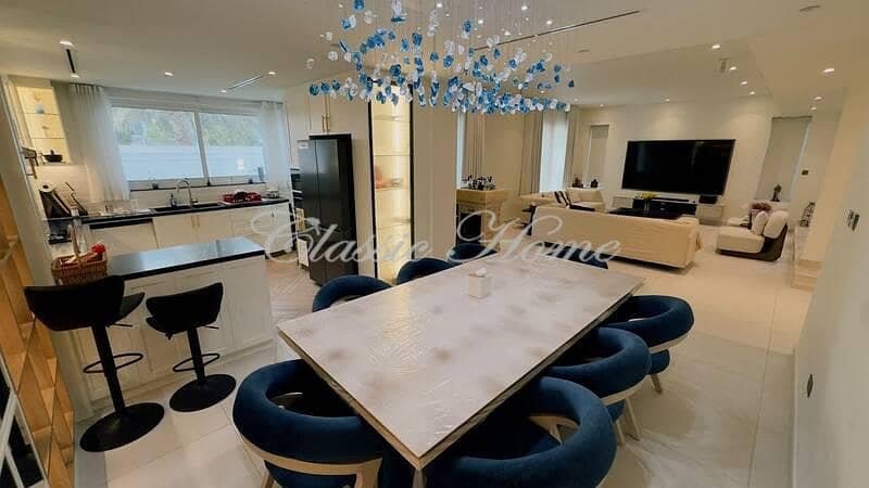 24 Living room & Kitchen 3. jpg
