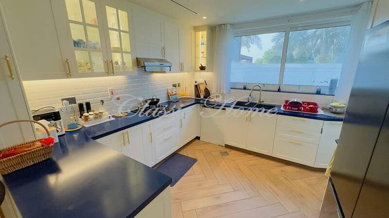 26 Kitchen 2. jpg