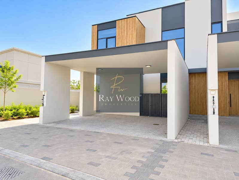 2 Modern Minimalist Townhouse Carport Facade. png