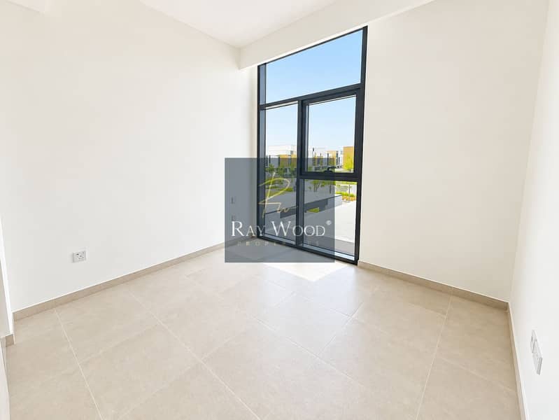 21 Bright Minimalist Room with Window View. png