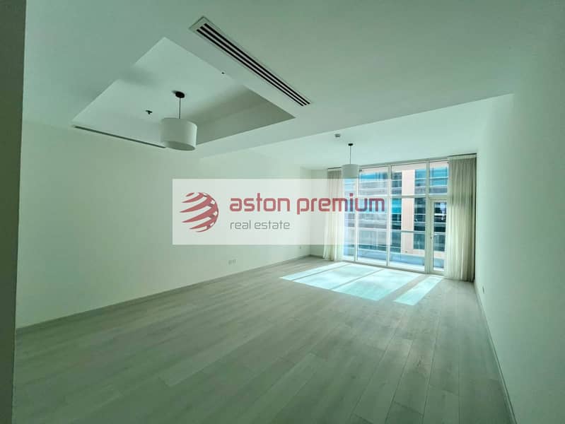 Spacious Unit | Vacant 1 Bedroom | Community View Spacious Unit | Vacant 1 Bedroom | Community View