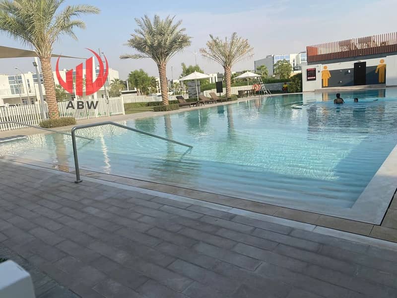 19 WhatsApp Image 2026-10-06 at 16.16. 00 (1). jpeg