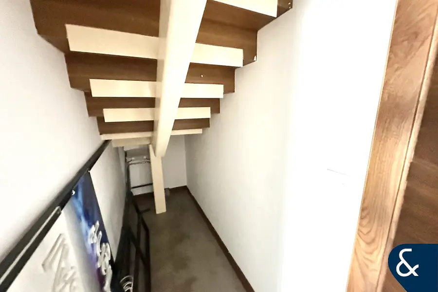 One Bed Duplex | High Floor |Available Now