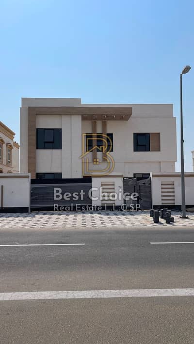 5 Schlafzimmer Villa zum Verkauf in Hoshi, Sharjah - 8524c9ed-852e-46df-a6b4-ce530d6a50cf. jpg 5 Schlafzimmer Villa zum Verkauf in Hoshi, Sharjah - 8524c9ed-852e-46df-a6b4-ce530d6a50cf. jpg