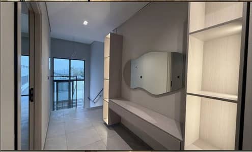 Townhouse de 4 chambres à à louer à Mohammed Bin Rashid City (MBR City), Dubai - Maison de ville à Mohammed Bin Rashid City (MBR City)，District 7，MAG City, 4 chambres, 330000 AED - 16781124