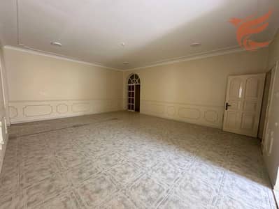 Villa de 4 chambres à à louer à Al Sharisha, Ras Al Khaimah - WhatsApp Image 2026-10-07 at 2.46. 49 PM (1). jpeg Villa de 4 chambres à à louer à Al Sharisha, Ras Al Khaimah - WhatsApp Image 2026-10-07 at 2.46. 49 PM (1). jpeg