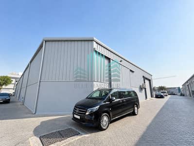 Склад в аренду в Аль Куз, Дубай - Renovated Warehouse with Mercedes Van. png Склад в аренду в Аль Куз, Дубай - Renovated Warehouse with Mercedes Van. png