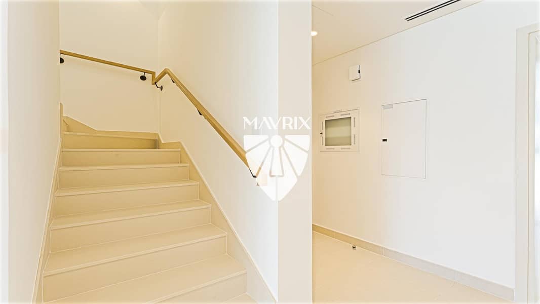 7 Image 7