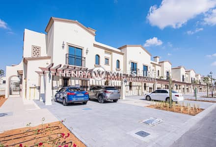 3 habitaciones Townhouse para en Alquiler en Zayed City, Abu Dhabi - Casa adosada en Zayed City,Bloom Living, 3 dormitorios, 200000 AED - 16781939 3 habitaciones Townhouse para en Alquiler en Zayed City, Abu Dhabi - Casa adosada en Zayed City,Bloom Living, 3 dormitorios, 200000 AED - 16781939