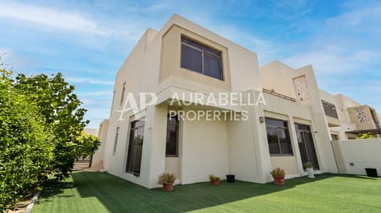 4 Schlafzimmer Townhouse zum Miete in Town Square, Dubai - Reihenhaus in Town Square,Noor Townhouses, 4 schlafzimmer, 174999 AED - 16782011 4 Schlafzimmer Townhouse zum Miete in Town Square, Dubai - Reihenhaus in Town Square,Noor Townhouses, 4 schlafzimmer, 174999 AED - 16782011