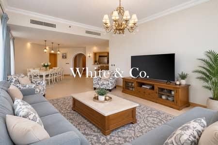 3 Schlafzimmer Wohnung zum Verkauf in Palm Jumeirah, Dubai - Wohnung in Palm Jumeirah,Shoreline Apartments,Al Habool, 3 schlafzimmer, 5100000 AED - 16756593 3 Schlafzimmer Wohnung zum Verkauf in Palm Jumeirah, Dubai - Wohnung in Palm Jumeirah,Shoreline Apartments,Al Habool, 3 schlafzimmer, 5100000 AED - 16756593
