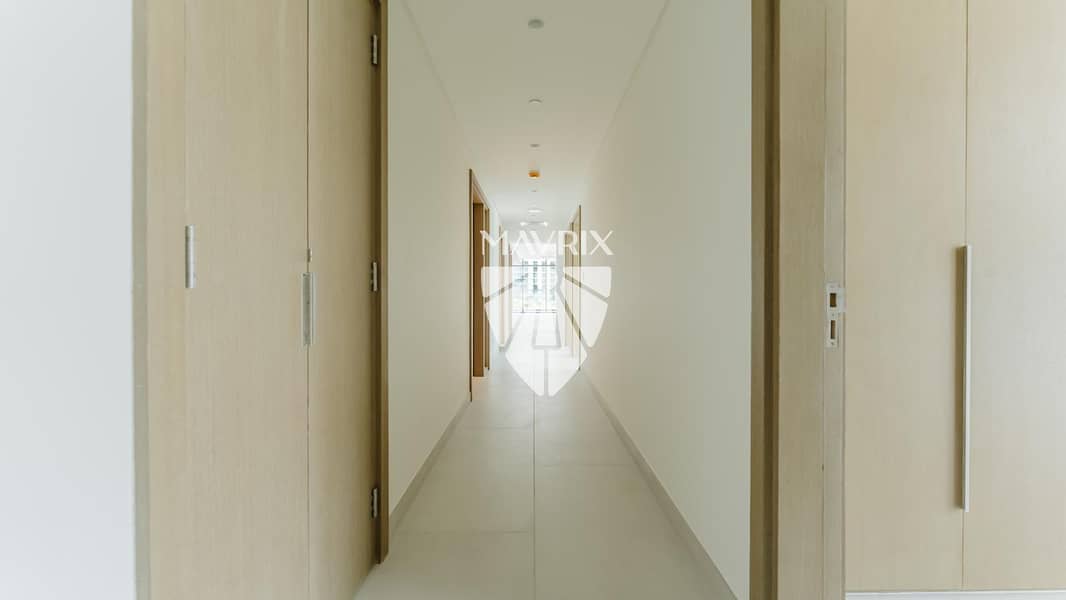 10 Image 10