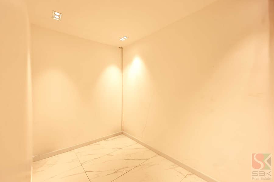 2 _59A1786-2. jpg